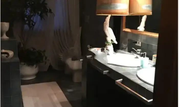 Rexer-Bergamo-Vendesi-Villetta-a-schiera-in-viale-Caduti-sul-LavoroBergamo-Bagno