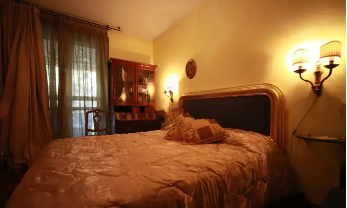 Rexer-Bergamo-Vendesi-Villetta-a-schiera-in-viale-Caduti-sul-LavoroBergamo-CameraDaLetto