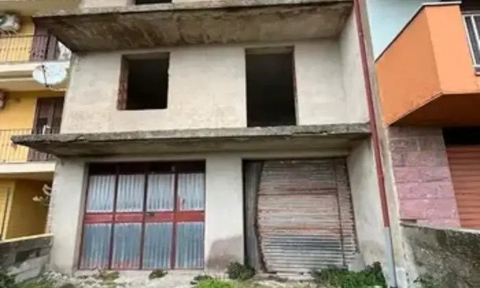 Rexer-Ittiri-Villetta-a-schiera-in-corso-di-costruzione-Ittiri-SS-Giardino