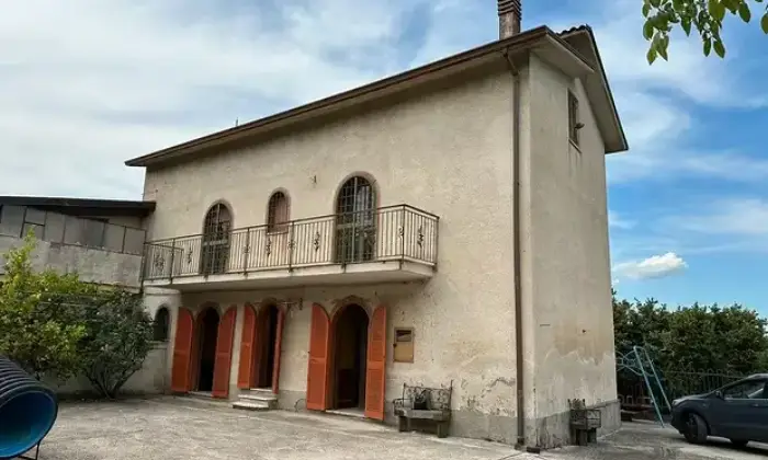 Rexer-San-Martino-Valle-Caudina-Vendesi-casa-in-montagna-a-San-Martino-Valle-Caudina-AV-Facciata