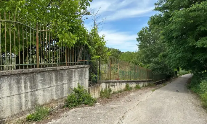 Rexer-San-Martino-Valle-Caudina-Vendesi-casa-in-montagna-a-San-Martino-Valle-Caudina-AV-Facciata