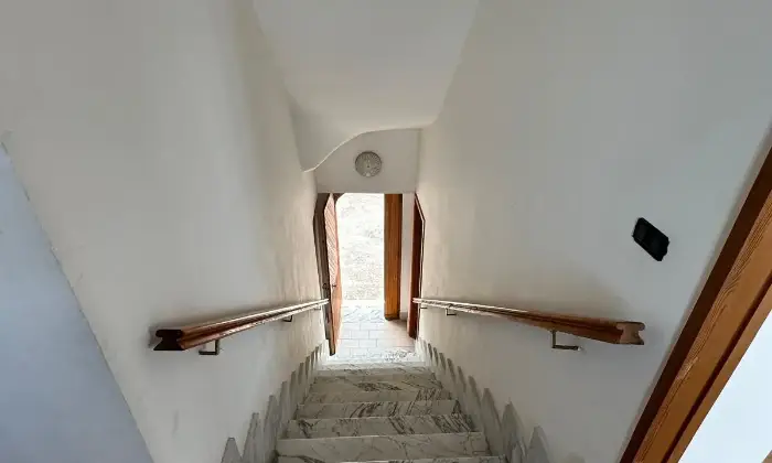 Rexer-San-Martino-Valle-Caudina-Vendesi-casa-in-montagna-a-San-Martino-Valle-Caudina-AV-ALTRO