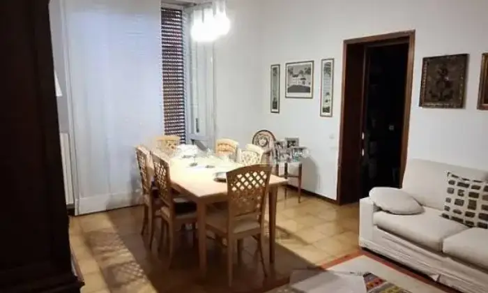 Rexer-Cant-CasaIndipendente-in-Via-Guglielmo-Oberdan-Cant-Altro