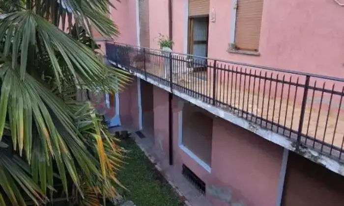 Rexer-Cant-CasaIndipendente-in-Via-Guglielmo-Oberdan-Cant-Terrazzo