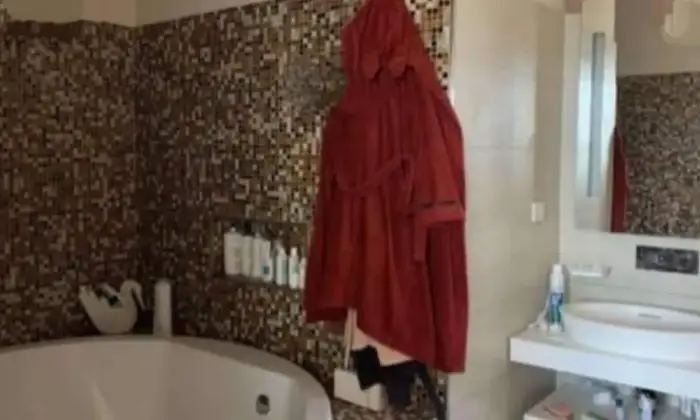 Rexer-Rende-Vendesi-villa-a-Rende-di-Cosenza-Bagno