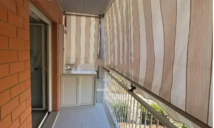 Rexer-Terracina-Vendesi-appartamento-con-garage-in-Via-Calcatore-a-Terracina-Garage