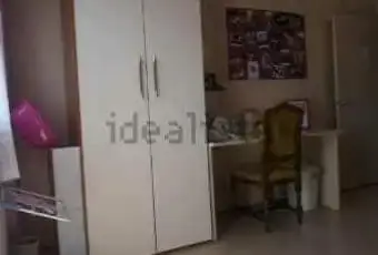Rexer-Teramo-Due-Stanze-Singole-Arredate-per-Studentesse-a-Teramo-Colleparco-Altro