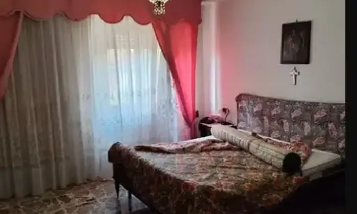 Rexer-Reggio-di-Calabria-Appartamento-Signorile-CameraDaLetto