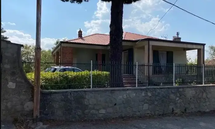 Rexer-Umbriatico-Vendesi-villa-in-Via-Aria-delle-Fate-a-Perticaro-Terrazzo