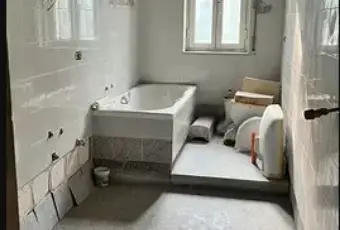 Rexer-Francavilla-in-Sinni-Vendesi-appartamento-in-Via-Luigi-Ciminelli-a-Francavilla-in-Sinni-Bagno
