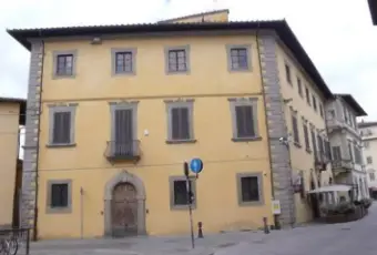 Rexer-Montevarchi-Appartamento-su-due-piani-in-vendita-in-piazza-Umberto-I-a-Montevarchi-Terrazzo