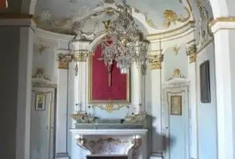 Rexer-Montevarchi-Appartamento-su-due-piani-in-vendita-in-piazza-Umberto-I-a-Montevarchi-Altro