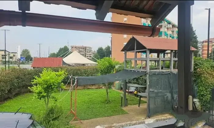 Rexer-Beinasco-Villa-singola-con-giardino-Giardino