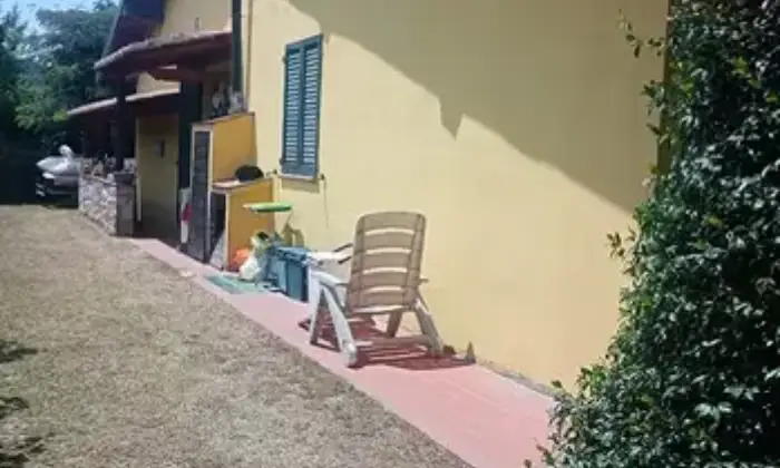 Rexer-Lucca-Vendesi-villa-in-Via-per-Camaiore-a-Lucca-Terrazzo