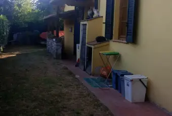 Rexer-Lucca-Vendesi-villa-in-Via-per-Camaiore-a-Lucca-Giardino