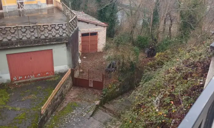 Rexer-Bisenti-Terratetto-unifamiliare-in-vendita-in-via-Roma-a-Bisenti-Giardino