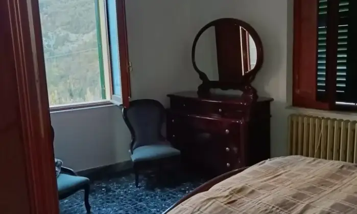 Rexer-Bisenti-Terratetto-unifamiliare-in-vendita-in-via-Roma-a-Bisenti-CameraDaLetto