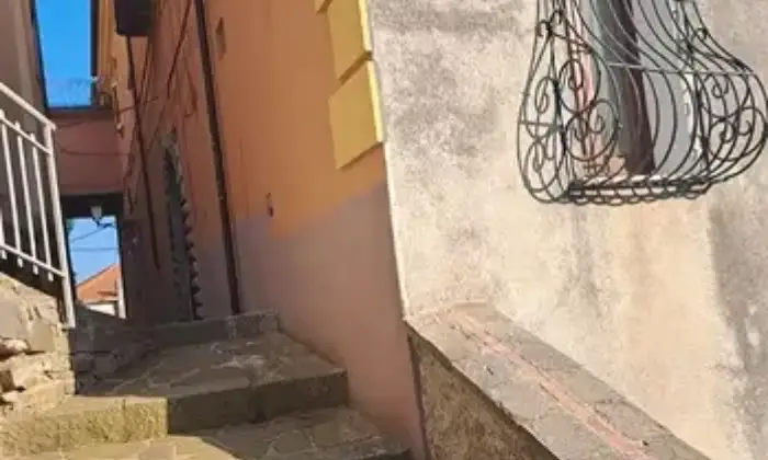 Rexer-Cuccaro-Vetere-Vendesi-appartamento-in-Palazzo-depoca-a-Cuccaro-Vetere-SA-Garage