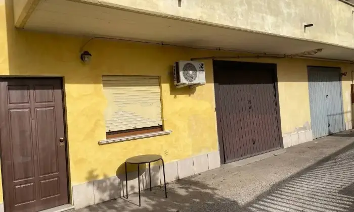 Rexer-Pomezia-Vendesi-Villa-a-schiera-via-Macerata-Pomezia-Altro