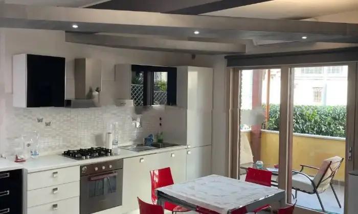 Rexer-Pomezia-Vendesi-Villa-a-schiera-via-Macerata-Pomezia-Altro