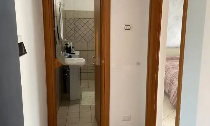 Rexer-Pomezia-Vendesi-Villa-a-schiera-via-Macerata-Pomezia-Bagno