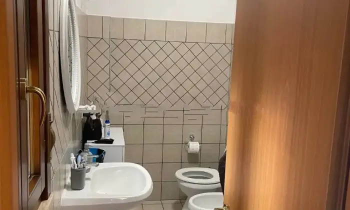 Rexer-Pomezia-Vendesi-Villa-a-schiera-via-Macerata-Pomezia-Bagno