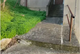 Rexer-Civitella-di-Romagna-Vendesi-Casalecascina-in-strada-Vignale-di-SopraCivitella-di-Romagna-Giardino