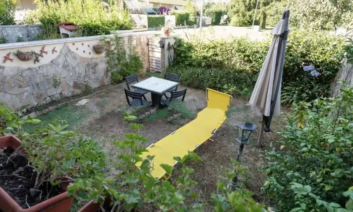 Rexer-Luni-Vendesi-Terratetto-unifamiliare-via-Bologna-Casano-Dogana-Isola-Luni-Giardino