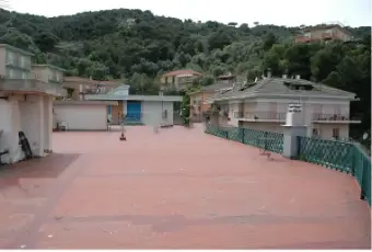 Rexer-Laigueglia-Bilocale-in-vendita-in-via-Castello-Romano-Laigueglia-SV-Terrazzo