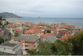 Rexer-Laigueglia-Bilocale-in-vendita-in-via-Castello-Romano-Laigueglia-SV-Terrazzo