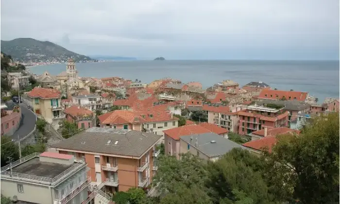 Rexer-Laigueglia-Bilocale-in-vendita-in-via-Castello-Romano-Laigueglia-SV-Terrazzo