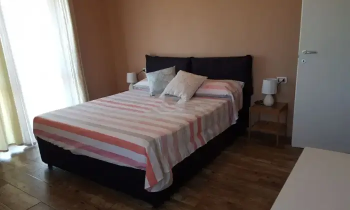 Rexer-Santa-Teresa-Gallura-Vendesi-Propriet-rustica-in-via-Petra-di-CssuSanta-Teresa-Gallura-CameraDaLetto