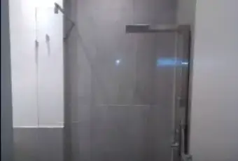 Rexer-Lercara-Friddi-Vendesi-appartamento-in-corso-Giulio-Sartorio-Lercara-Friddi-Bagno