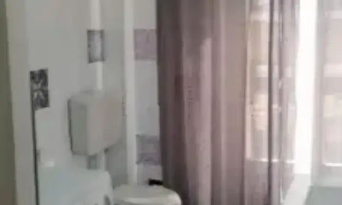 Rexer-Ragusa-Appartamento-su-due-piani-in-vendita-in-via-Giovanni-Pascoli-Bagno