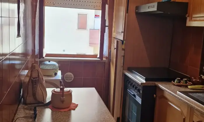 Rexer-Tagliacozzo-Appartamento-in-vendita-in-via-Roma-a-Tagliacozzo-Cucina