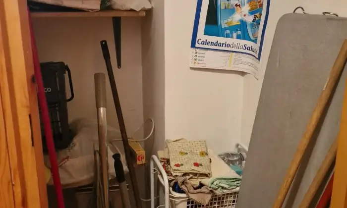 Rexer-Tagliacozzo-Appartamento-in-vendita-in-via-Roma-a-Tagliacozzo-Garage