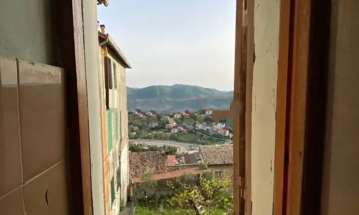 Rexer-Fiuggi-Vendesi-appartamento-in-Cesare-Battisti-Fiuggi-Garage