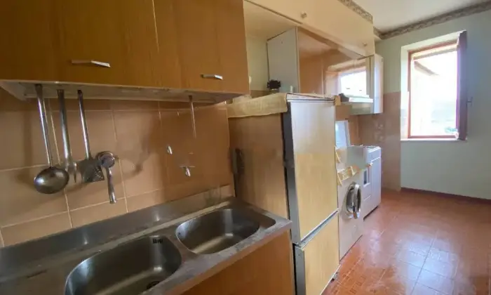 Rexer-Fiuggi-Vendesi-appartamento-in-Cesare-Battisti-Fiuggi-Cucina