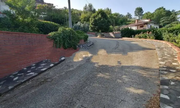 Rexer-SantAngelo-a-Cupolo-Vendesi-Villa-plurifamiliare-viale-MichelangeloSantAngelo-a-Cupolo-Terrazzo