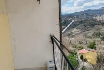 Rexer-Potenza-Vendesi-appartamento-in-Giuseppe-Mazzini-a-Potenza-Terrazzo
