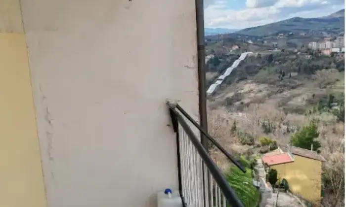 Rexer-Potenza-Vendesi-appartamento-in-Giuseppe-Mazzini-a-Potenza-Terrazzo