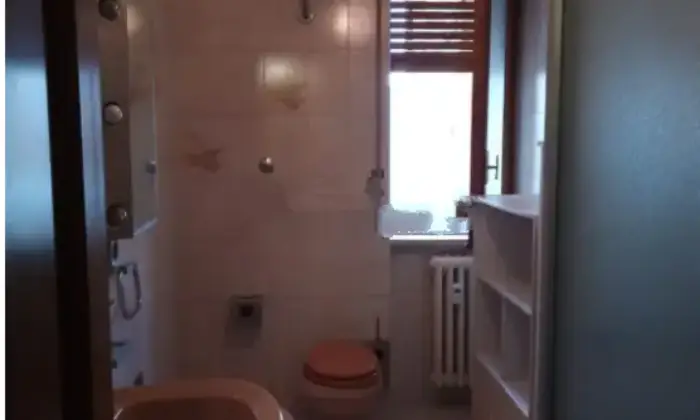 Rexer-Potenza-Vendesi-appartamento-in-Giuseppe-Mazzini-a-Potenza-Bagno