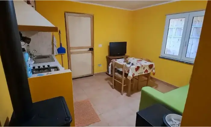Rexer-Ne-Masseria-in-vendita-in-via-Picchetti-a-Ne-Altro