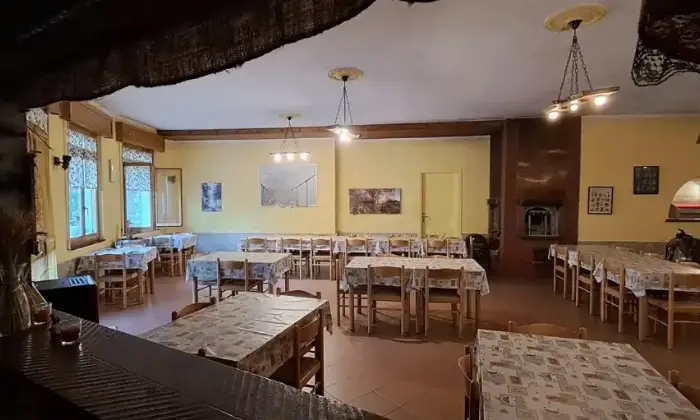 Rexer-Ne-Masseria-in-vendita-in-via-Picchetti-a-Ne-Altro