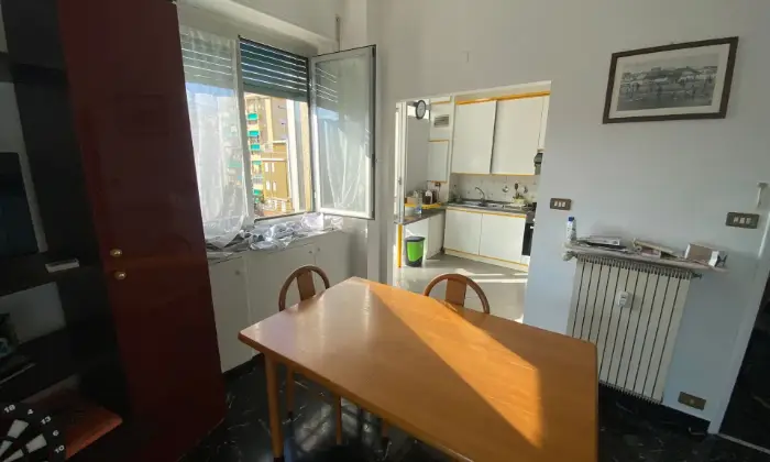 Rexer-Loano-Appartamento-a-pochi-passi-dal-Lungomare-di-Loano-SALONE