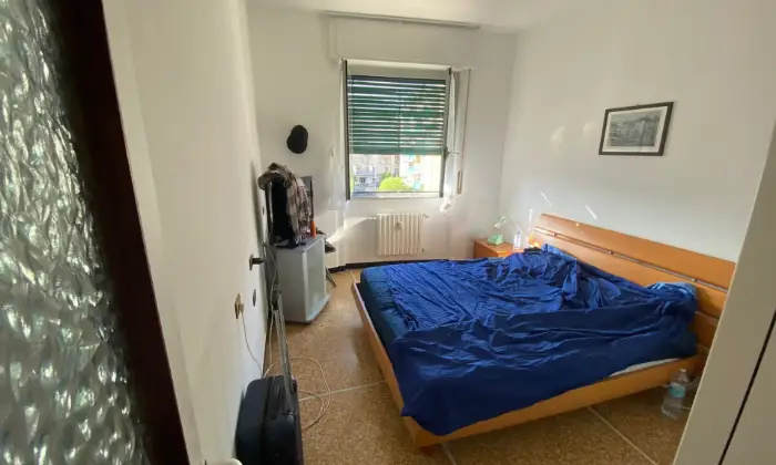 Rexer-Loano-Appartamento-a-pochi-passi-dal-Lungomare-di-Loano-CAMERA-DA-LETTO