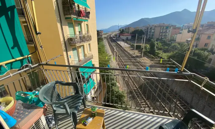 Rexer-Loano-Appartamento-a-pochi-passi-dal-Lungomare-di-Loano-BALCONE