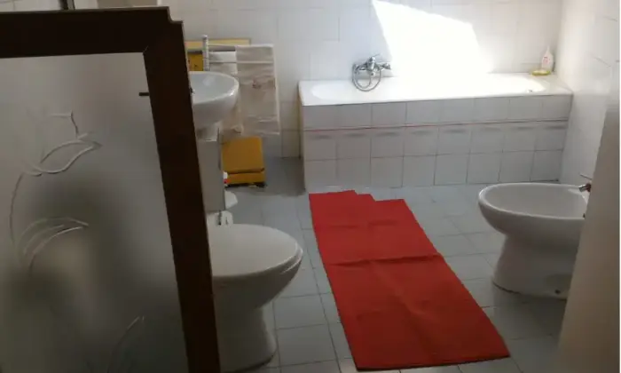 Rexer-Tresana-Vendesi-villa-in-localit-Fontanedo-Tresana-Bagno