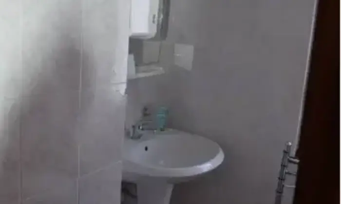 Rexer-Ovindoli-Monolocale-in-vendita-in-piazzale-FuniviaOvindoli-AQ-Bagno