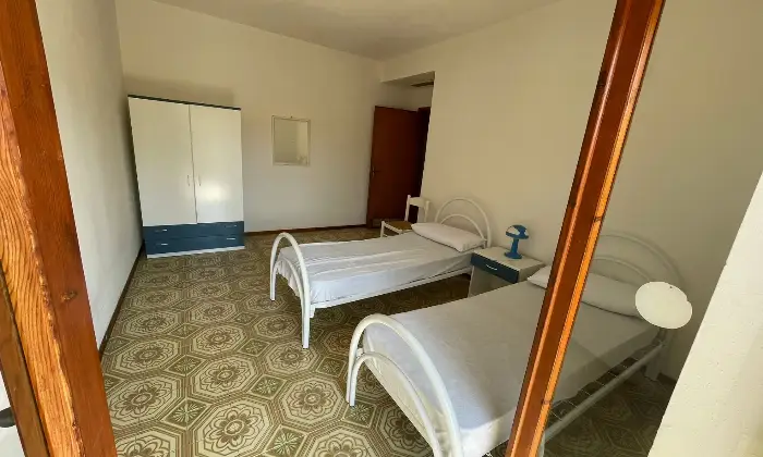 Rexer-Siniscola-Appartamento-al-primo-piano-in-vendita-in-Villaggio-Milano-a-Siniscola-Camera-da-letto